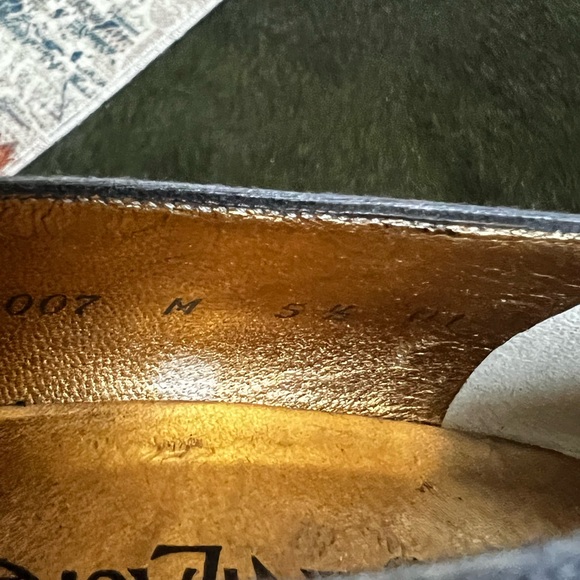 Yves Saint Laurent Vtg. Satin heels - Picture 12 of 12